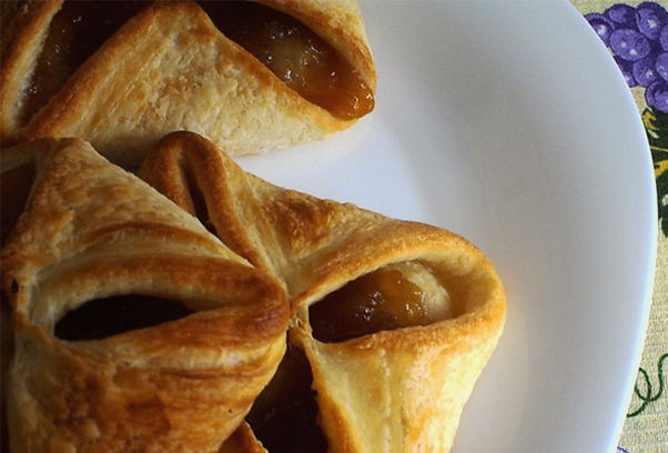 Enveloppes de pâte feuilletée à la confiture