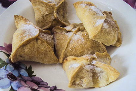 Enveloppes de pâte feuilletée aux pommes et à la cannelle