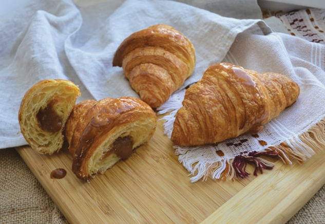 Croissants from ready-made puff pastry with condensed milk