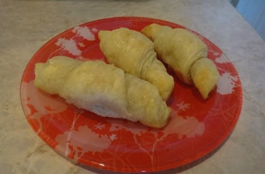 Croissants feuilletés à la confiture