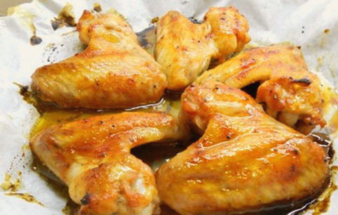 Wings in honey-soy sauce with mustard