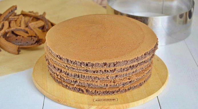 Chocolate cake crust in a frying pan