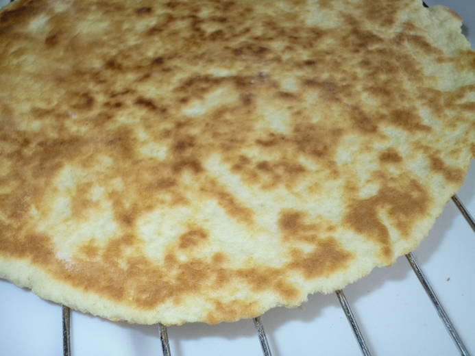 Gâteaux à la crème sure pour un gâteau dans une casserole