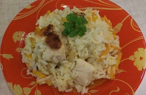 PP pilaf with chicken in a slow cooker