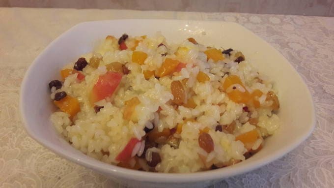 Pilaf sucré à la citrouille et aux raisins secs