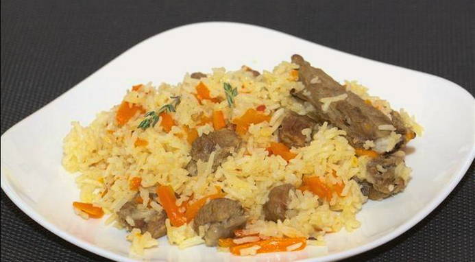 Pilaf with lamb in a Redmond slow cooker