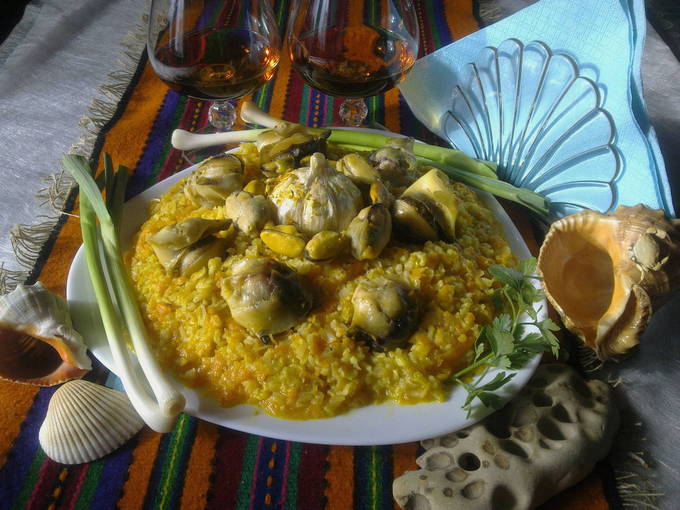 Crimean pilaf with mussels