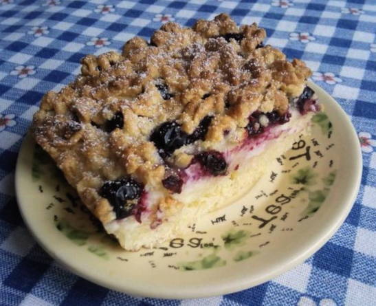 Gâteau de sable au cassis et au fromage cottage