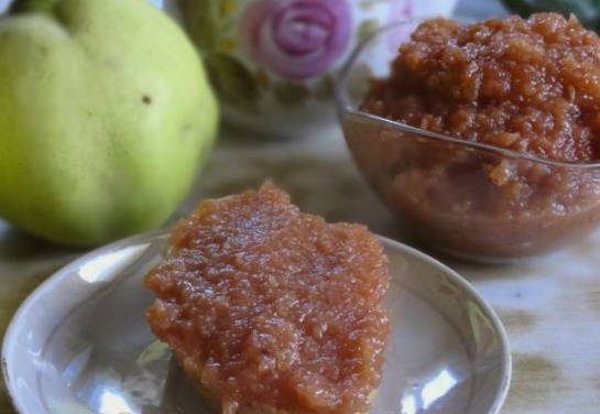 La confiture de coings la plus délicieuse au hachoir à viande