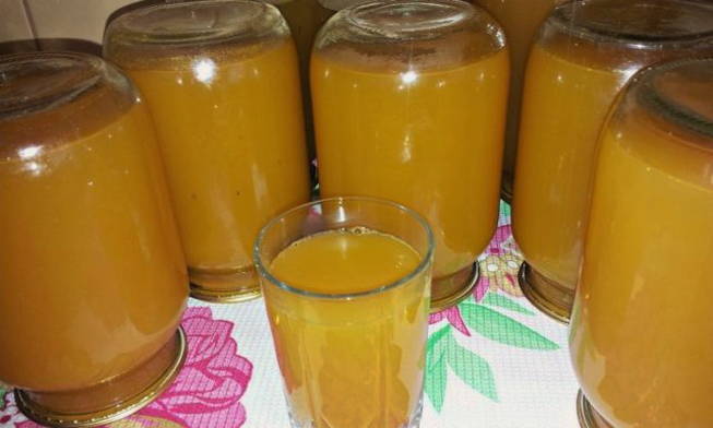 Jus de Ranetka à l'acide citrique pour l'hiver