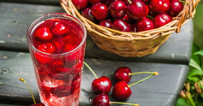 Cherry compote with seeds without sterilization for 1 liter for the winter