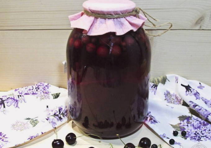 Cherry and black currant compote for the winter in a 3 liter jar