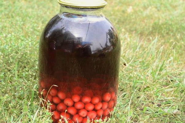 Compote de cerises et citron en pot de 3 litres pour l'hiver