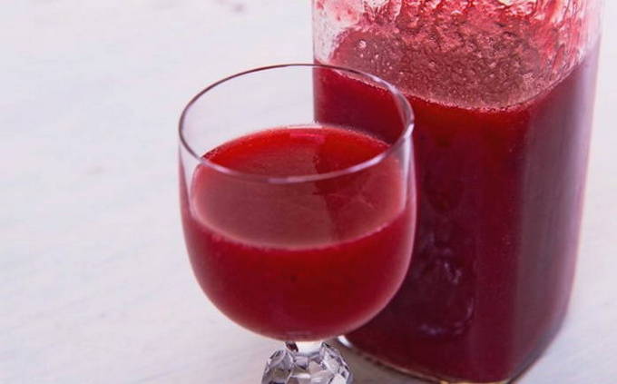 Sirop de groseille pour l'hiver