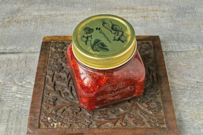 Confiture de fraises des bois pour l'hiver