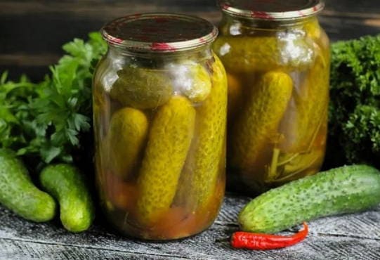 Pickled cucumbers with chili ketchup