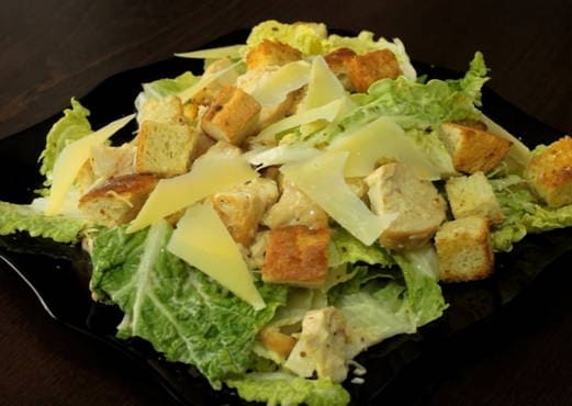 Caesar salad with chicken