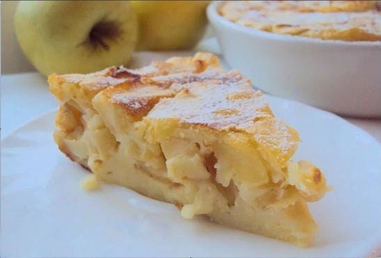 Classic cottage cheese casserole with apples