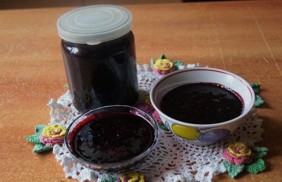 Irga et confiture de groseille