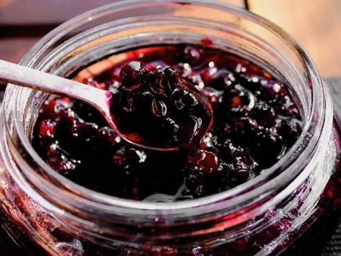 Confiture d'Irgi dans une mijoteuse