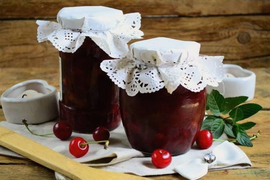 Sugar-free cherry jam